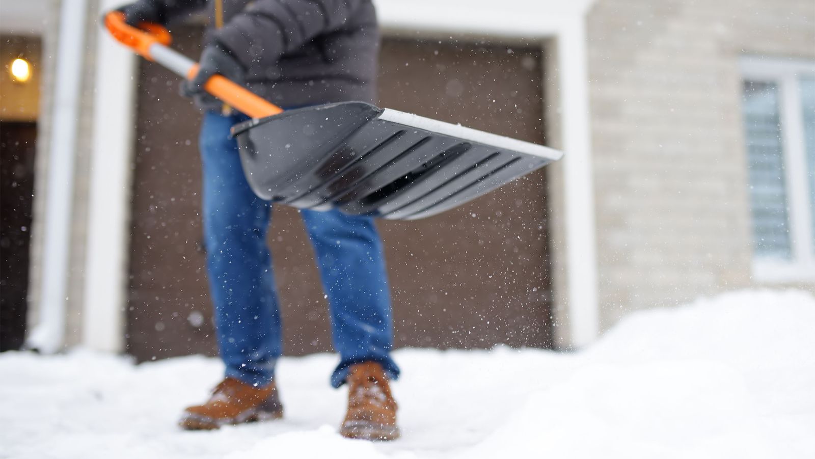 Volunteers shoveling snow Volunteer Kamloops